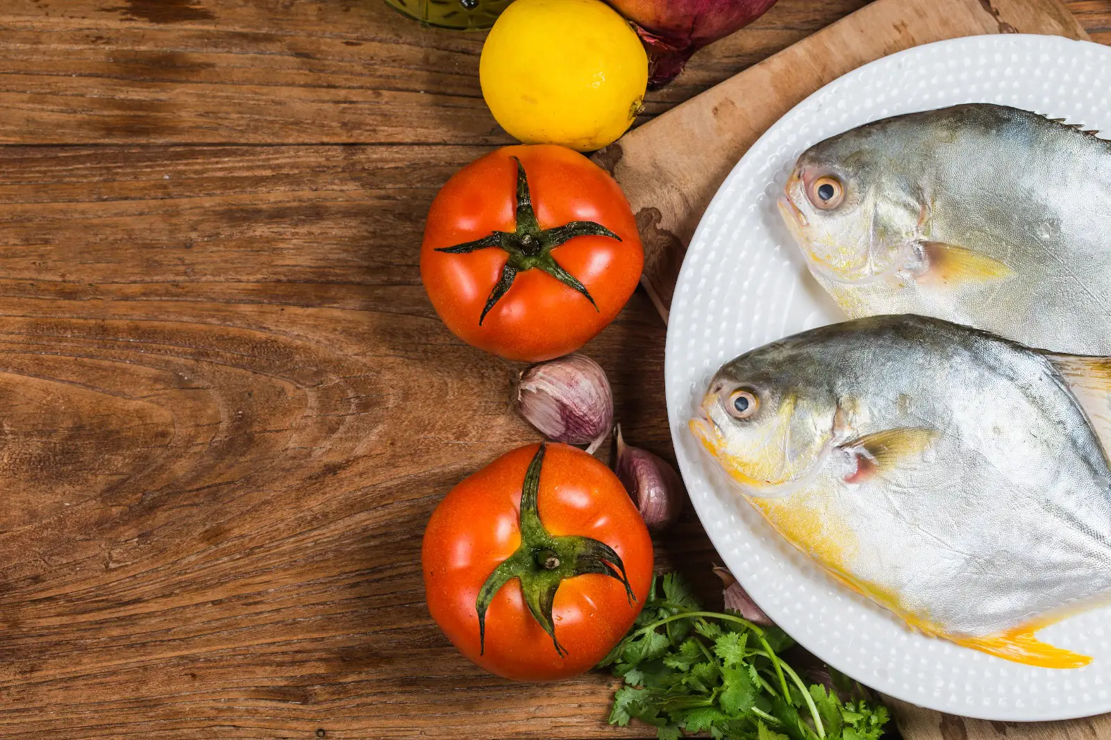 Golden Pomfret in Tomato Sauce Recipe